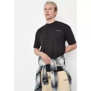 Mennace Badge Oversized T Shirt - Black