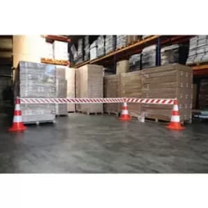 Slingsby Telescopic Barrier 1m - 1M80 Red/White Striped