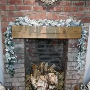 270cm (9ft) Luxury Green Christmas Snowflocked Garland - Samuel Alexander