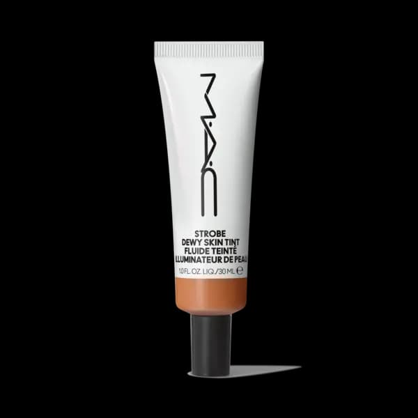 MAC Cosmetics UK Strobe Dewy Skin Tint - Tinted Moisturiser - Lightweight, 8 Hour Long Wear In Deep 3, Size: 30ml