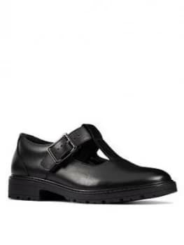 Clarks Youth Loxham Shine T-Bar School Shoe - Black