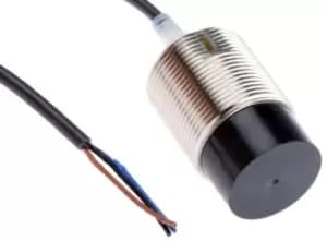 Omron M30 x 1.5 Inductive Proximity Sensor - Barrel, PNP Output, 20 mm Detection, IP67