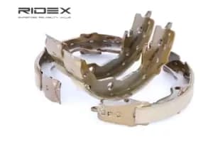RIDEX Brake Shoes Rear Axle 70B0145 Brake Shoe Set,Brake Lining RENAULT,TOYOTA,NISSAN,KOLEOS (HY_),RAV 4 III (ACA3_, ACE_, ALA3_, GSA3_, ZSA3_)
