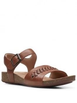 Clarks Un Perri Way Leather Flat Sandal - Dark Tan