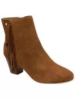 Ravel Laxey Tan Suede Western Ankle Boot, Brown, Size 4, Women