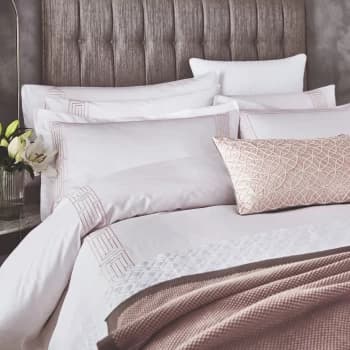Hotel White and Dusky Pink Cotton Sateen 300 Thread Count 'Tropea' Duvet Cover - single
