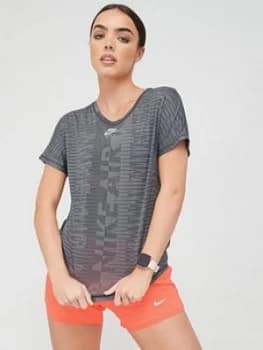 Nike Air Running T-Shirt - Black Size M Women