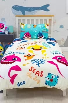 Baby Shark Fintastic Reversible Single Duvet Set - Blue - Character