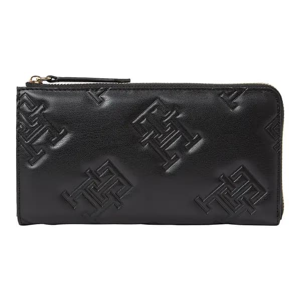 TH Refined Large Quilted Wallet with Zip Fastening