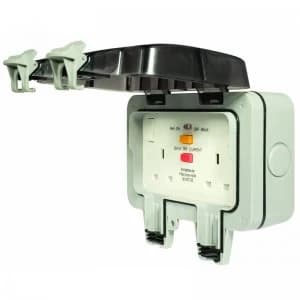 Masterplug 13A 2-Gang Storm Weatherproof Outdoor RCD Switched Latched Double Pole Socket WP22RCD