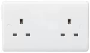 KnightsBridge Curved Edge 13A 2G Unswitched Socket