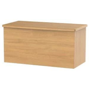 Robert Dyas Edina Ready Assembled Blanket Box - Modern Oak