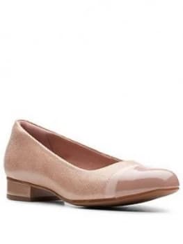 Clarks Juliet Monte Ballerina - Beige