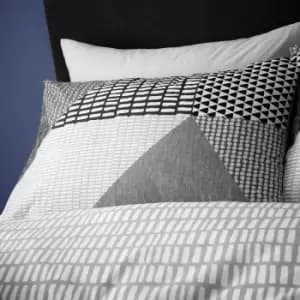 Catherine Lansfield Geo Grey & White Bedding Set - Single