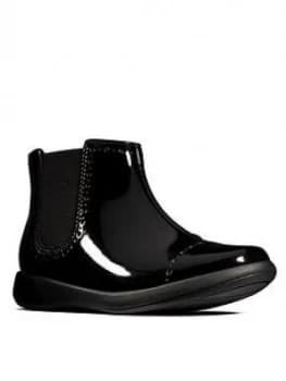 Clarks Kid Etch Form Ankle Boot - Black Patent