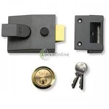 Yale 91 Basic Security Nightlatch