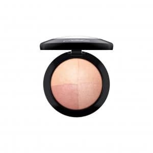 MAC Mineralize Skinfinish Nuanced