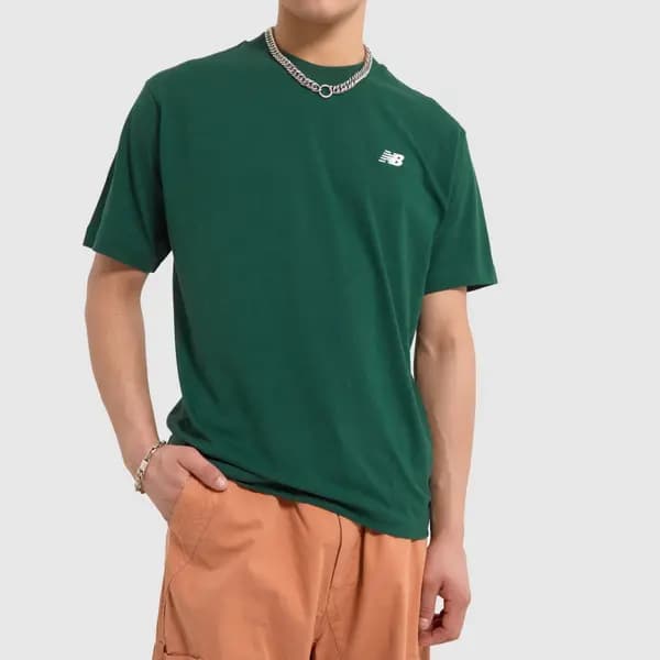 New Balance small logo t-shirt in dark green Dark Green Med