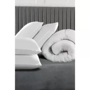 Relax 10.5 Tog Duvet and 4 Pillows Bundle