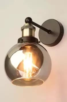 Carter Wall Light