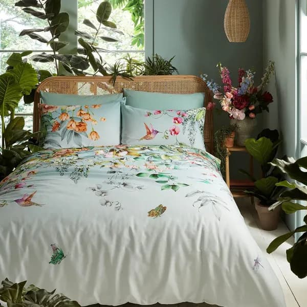 Graham & Brown Ethereal Flora Duvet Set, King, Dawn