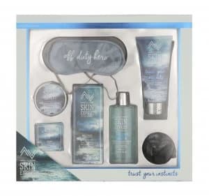 Style & Grace Skin Expert Off Duty Hero Gift Set