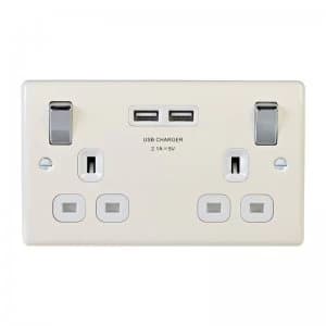 Masterplug Cream Low Profile Switched Double 13A Socket 13A + 2 x USB Port Insert