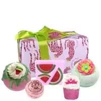 Bomb Cosmetics I am a Queen Bath Bombs & Soaps Gift Set