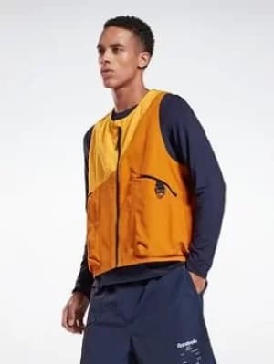 Reebok Road Trip Woven Utility Vest, Orange Size M Men