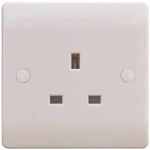 ESR Sline 13A White 1G Single 230V UK 3 Pin Unswitched Electric Wall Socket