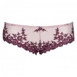 Wacoal Embrace Lace Tanga - 690 Sphinx Beet