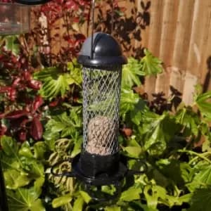 Tom Chambers Roll Top Garden Wild Bird Hanging Grey and Black Plastic Suet Pellet Feeder