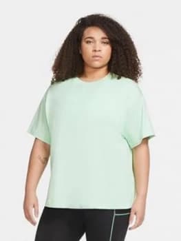 Nike Nsw Essential Tee (curve), Light Green, Size 18-20=1X, Women