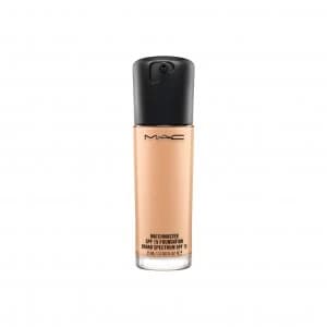 MAC Matchmaster Spf15 Foundation 3