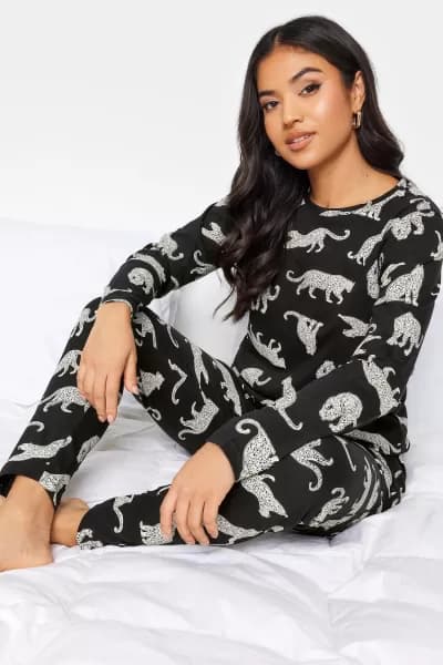 Petite Printed Cuffed Pyjama Set