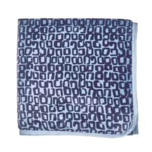 Helena Springfield Cosmos/Viva Fleece Throw, Navy