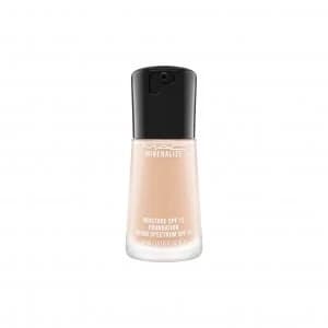 MAC Mineralize Moisture SPF15 Foundation Nw15