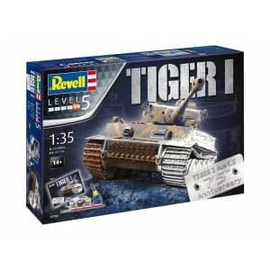 Tiger I Ausf.E (Gift Set) 1:35 Scale Level 5 75th Anniversary Revell Model Kit