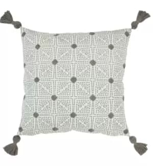 Chia Geometric Tufted Cushion