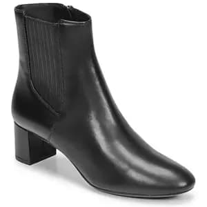 Geox PHEBY 50 womens Low Ankle Boots in Black