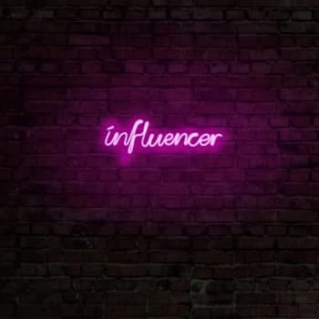 Influencer - Pink Pink Wall Lamp