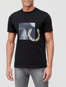 Fred Perry Tonal Graphic T-Shirt - Black, Size S, Men