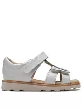 Clarks Crown Beat Toddler Sandal, White, Size 4 Younger