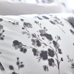 Bianca Cotton Soft Bianca Pair of Cotton Sprig Print Oxford Pillowcases