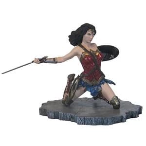 Wonder Woman Justice League Movie DC Gallery Diorama PVC Figure