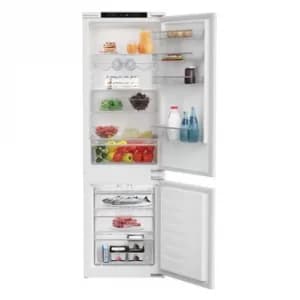 Blomberg KNM4553EI 262L Frost Free Integrated Fridge Freezer