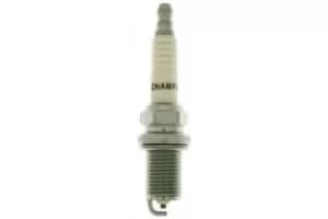 Champion RC9YC4 OE039 Spark Plug Copper Plus