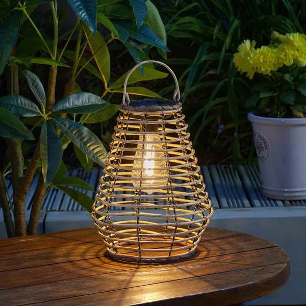 Smart Solar Maris Lantern