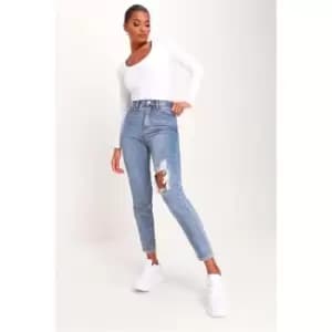 I Saw It First Mid Wash Ripped Knee Mom Jeans - Blue