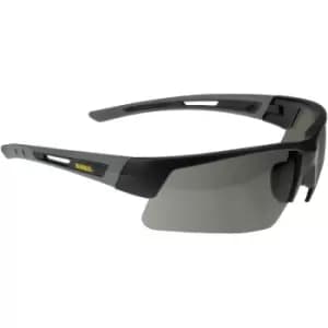 DEWALT Crosscut Safety Glasses in Smoke Rubber